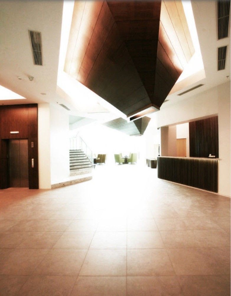Wyne Hotel Yangon Exterior photo