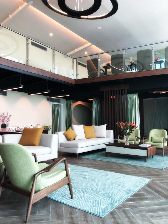 Wyne Hotel Yangon Exterior photo
